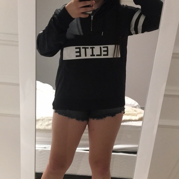 ‘Elite’ Windbreaker Hoodie - Picture 2 of 3